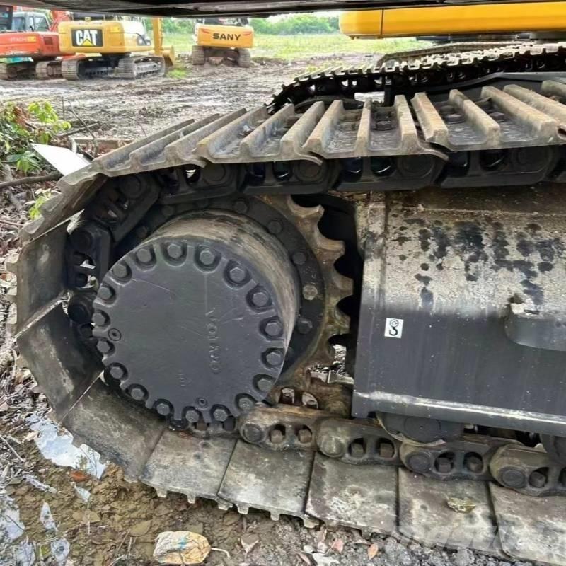 Volvo EC 300 Гусеничні екскаватори