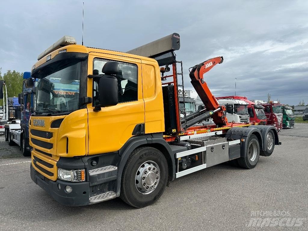 Scania P370 6x2*4 Вантажівки з гаковим підйомом
