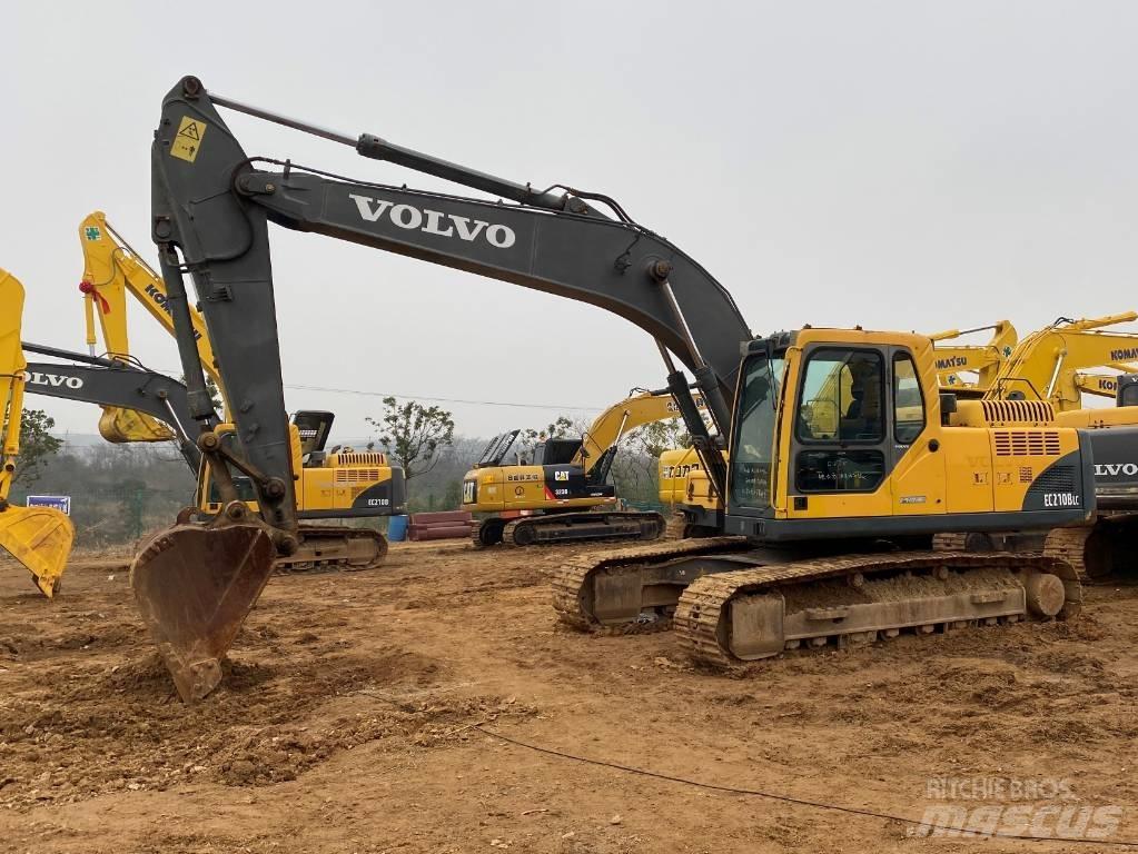 Volvo EC210BLC Гусеничні екскаватори