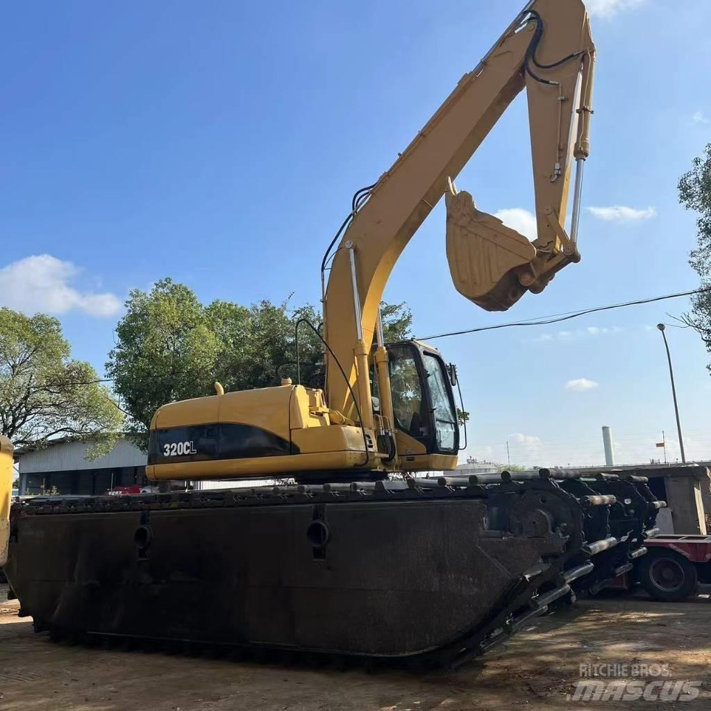 CAT 320 C Екскаватори-амфібії