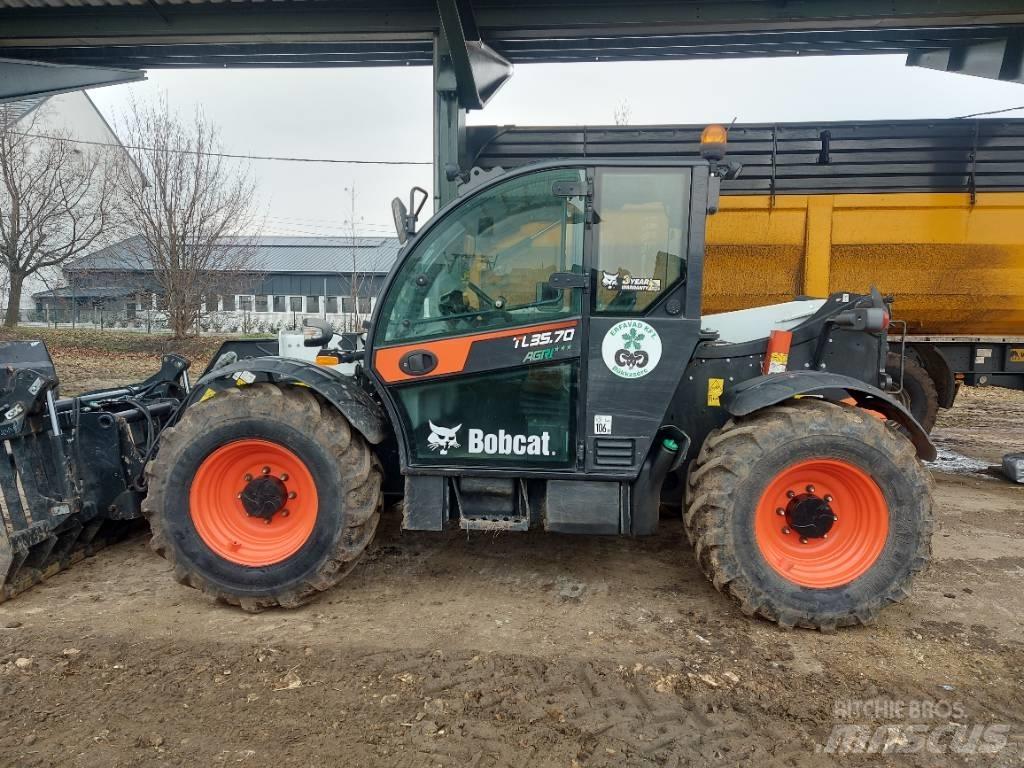 Bobcat TL 35.70 AGRI Телескопічні навантажувачі
