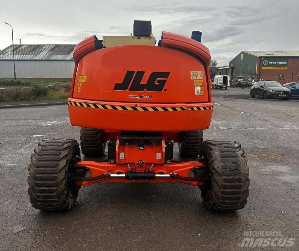 JLG 450 AJ Колінчаті підйомники