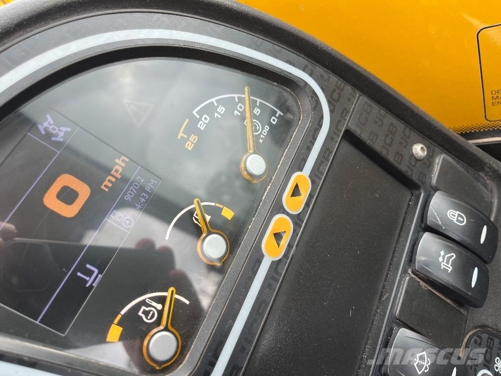 JCB 540-170 Телескопічні навантажувачі