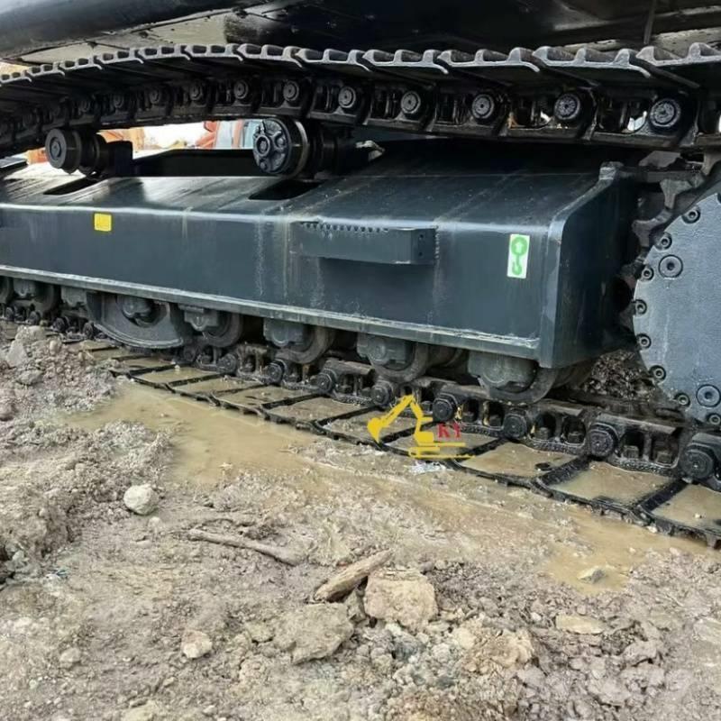 Hyundai 220-9 Гусеничні екскаватори