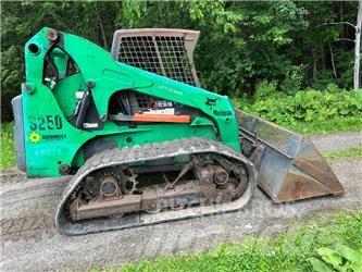 Bobcat S250 Міні-навантажувачі
