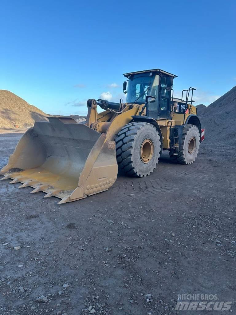 CAT 966 K Фронтальні навантажувачі