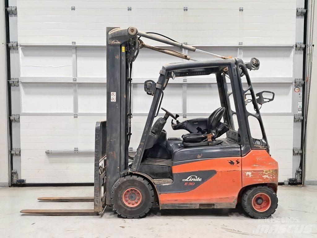 Linde E30-01 Електронавантажувачі