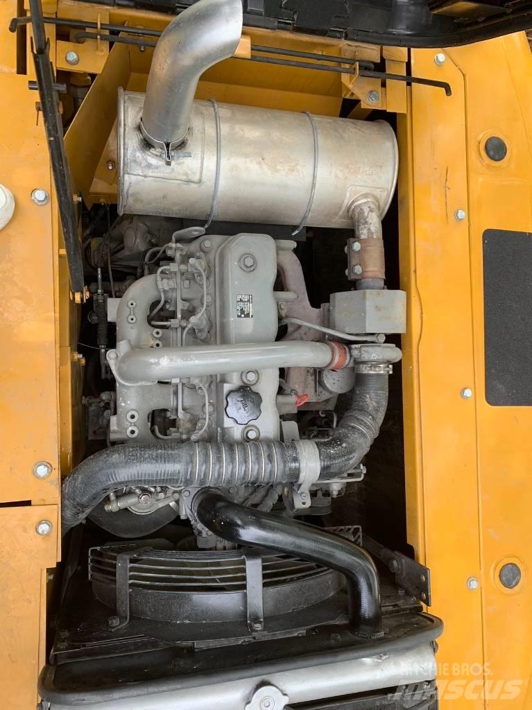 Sany SY 135C Середні екскаватори 7т. - 12т.