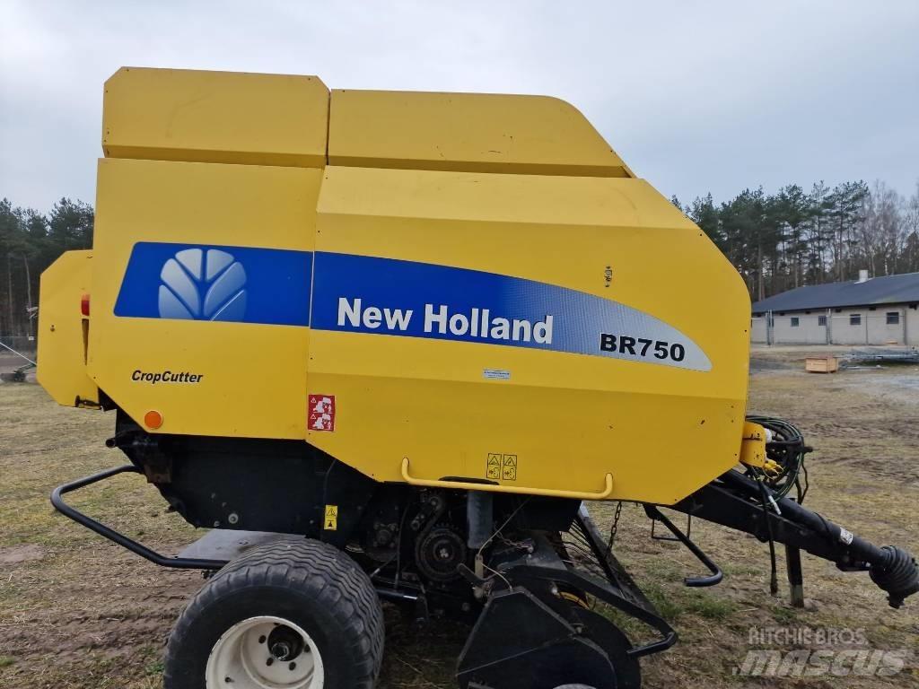 New Holland BR 750 Рулонні прес-підбирачі