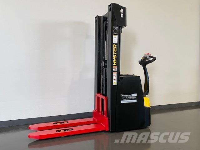 Hyster S1.6IL Самохідні електроштабелери