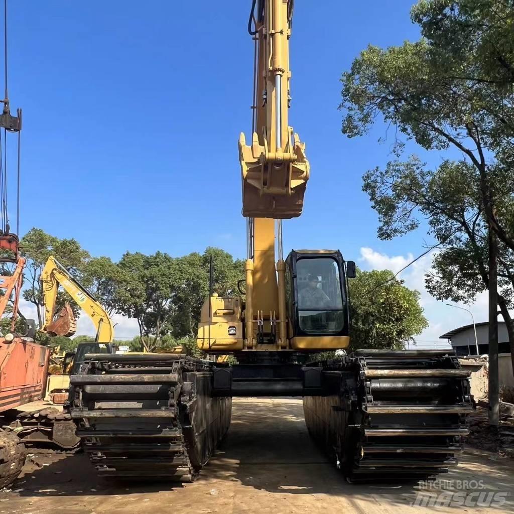 CAT 320 C Екскаватори-амфібії