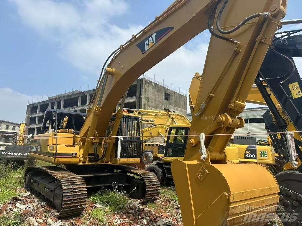 CAT 330 B L Гусеничні екскаватори