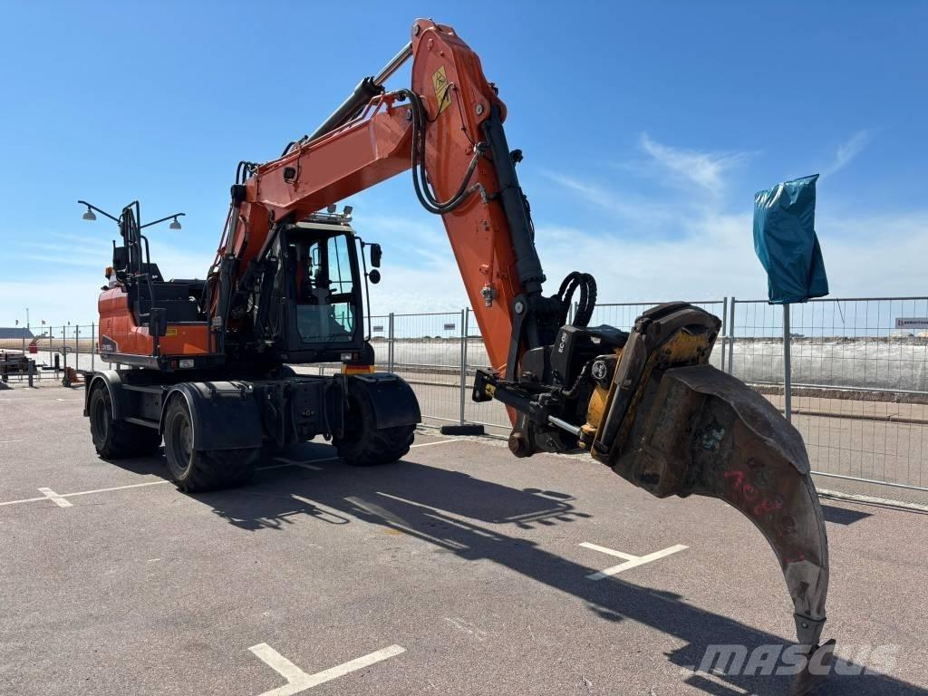 Doosan DX 160 W Колісні екскаватори