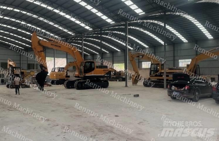 Komatsu 400-8 Гусеничні екскаватори