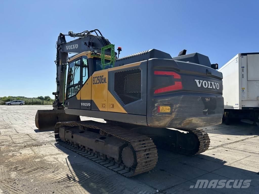 Volvo EC250ENL Гусеничні екскаватори