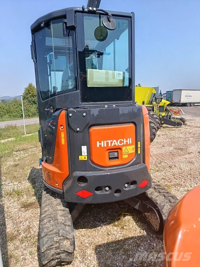 Hitachi ZX33U Гусеничні екскаватори