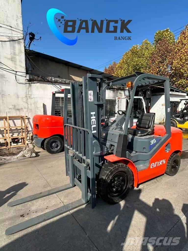 Heli CPCD 35 Дизельні навантажувачі