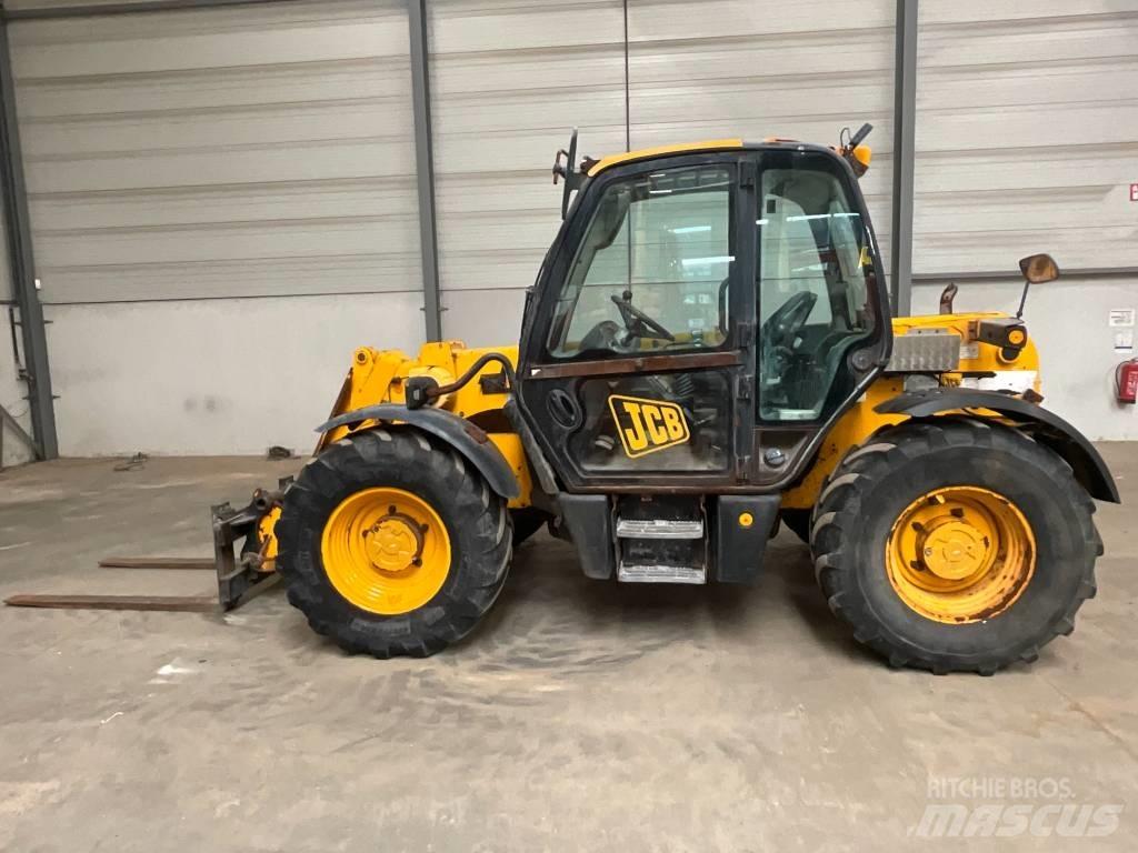 JCB 536-60 Телескопічні навантажувачі