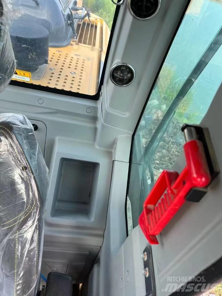 XCMG XE200DA Гусеничні екскаватори