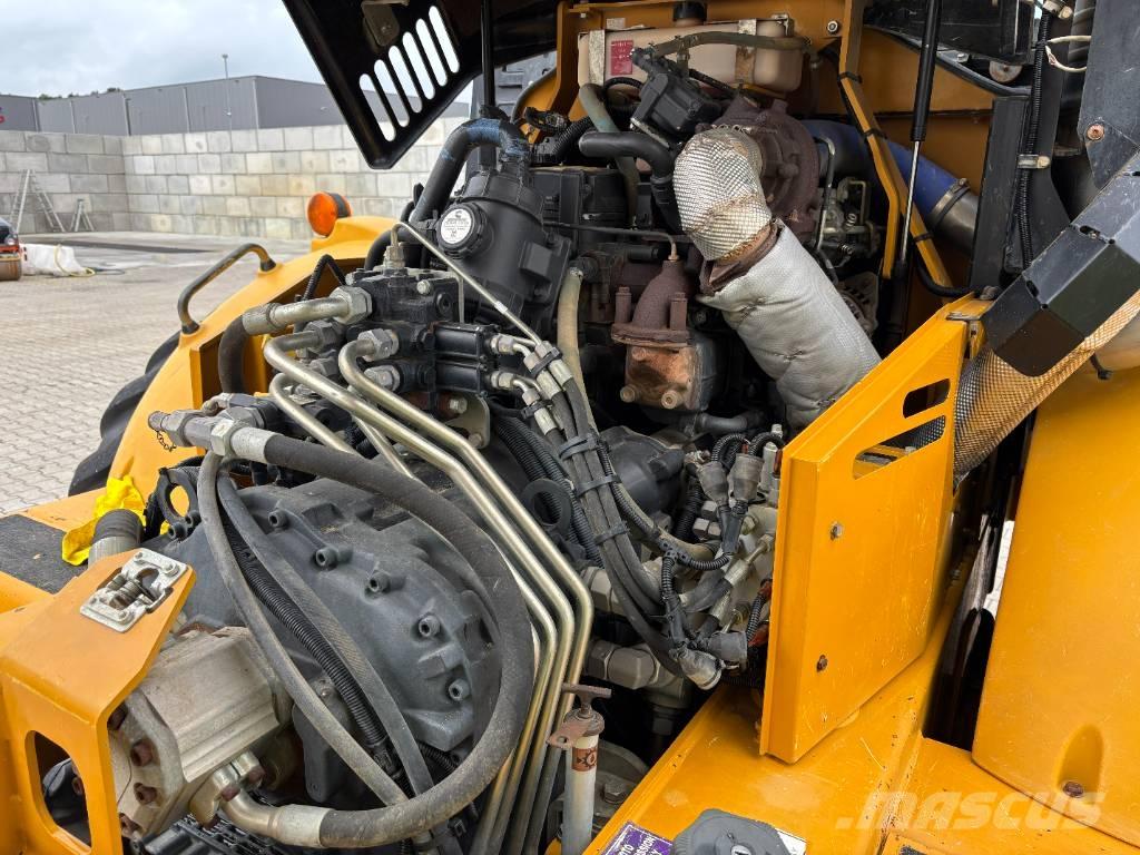 Hydrema 912 HM Зчленовані самоскиди