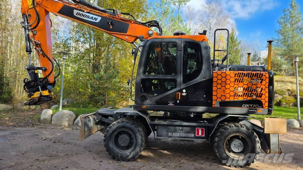 Doosan DX 170 W Колісні екскаватори