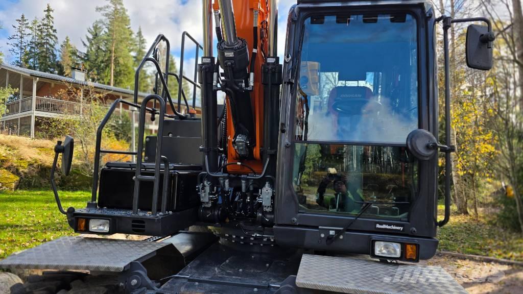Doosan DX 170 W Колісні екскаватори