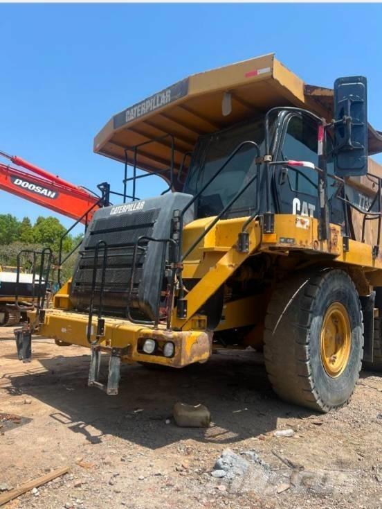 CAT 773 F Кар`єрні самоскиди