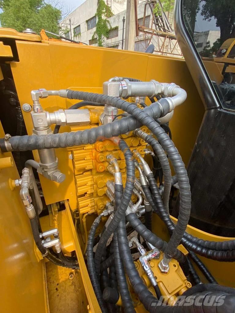 CAT 307 E Гусеничні екскаватори