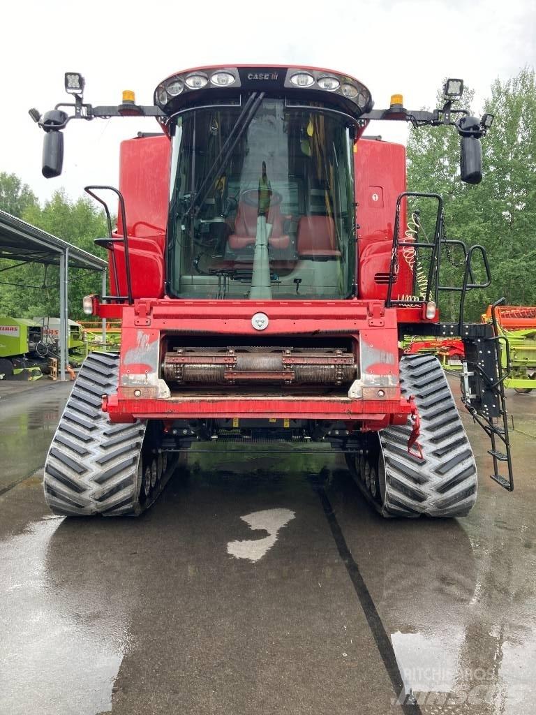 Case IH 9240 Зернозбиральні комбайни