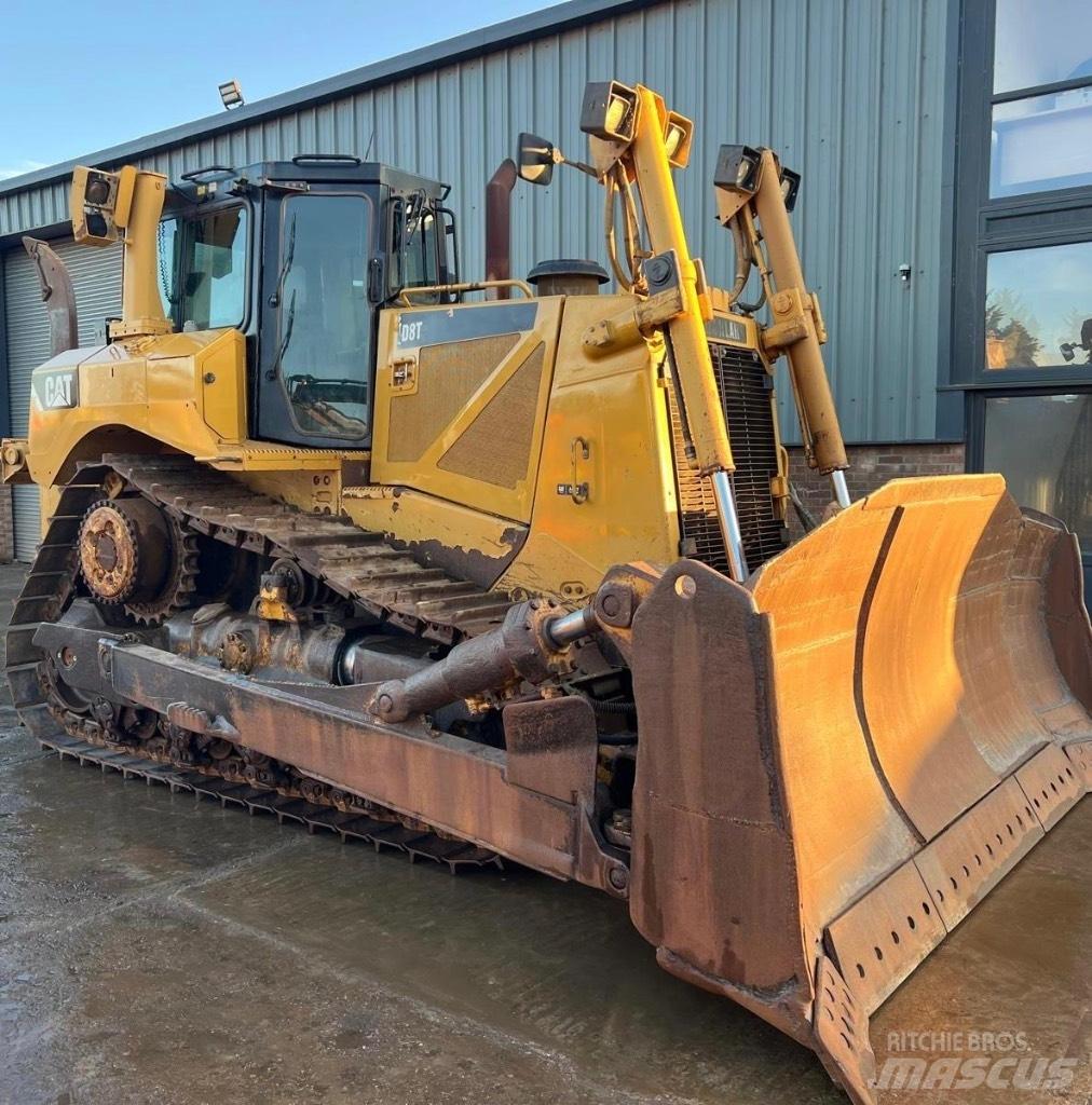 CAT D 8 T Гусеничні бульдозери
