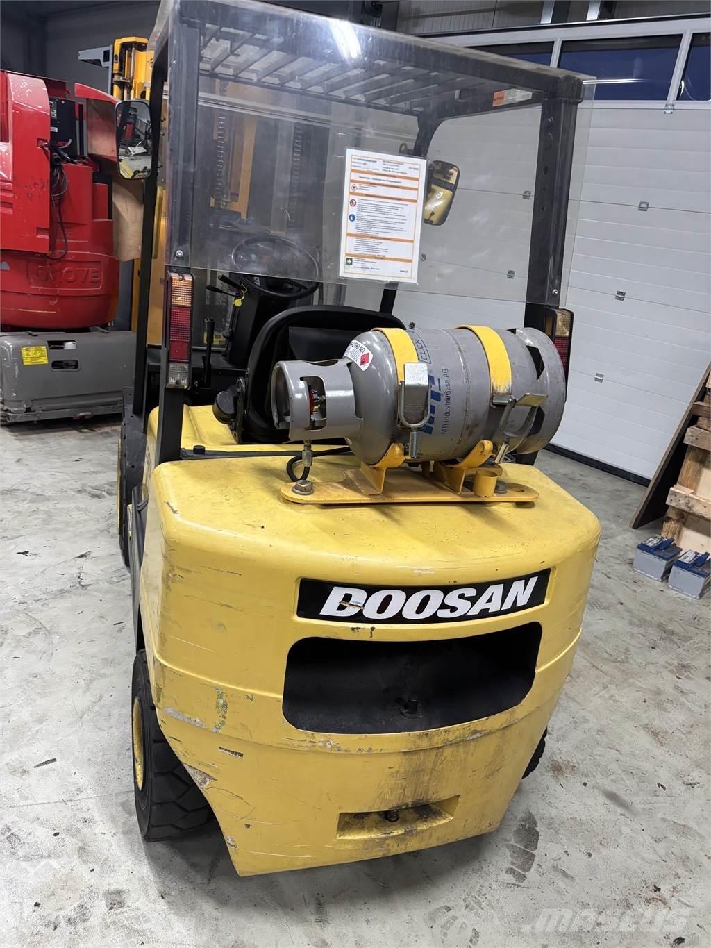 Doosan G30 Газові навантажувачі