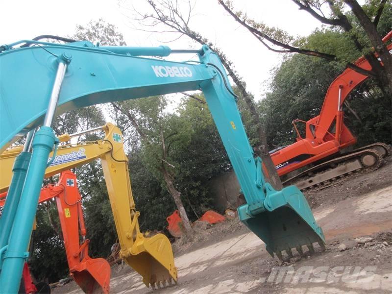 Kobelco SK 210 Гусеничні екскаватори