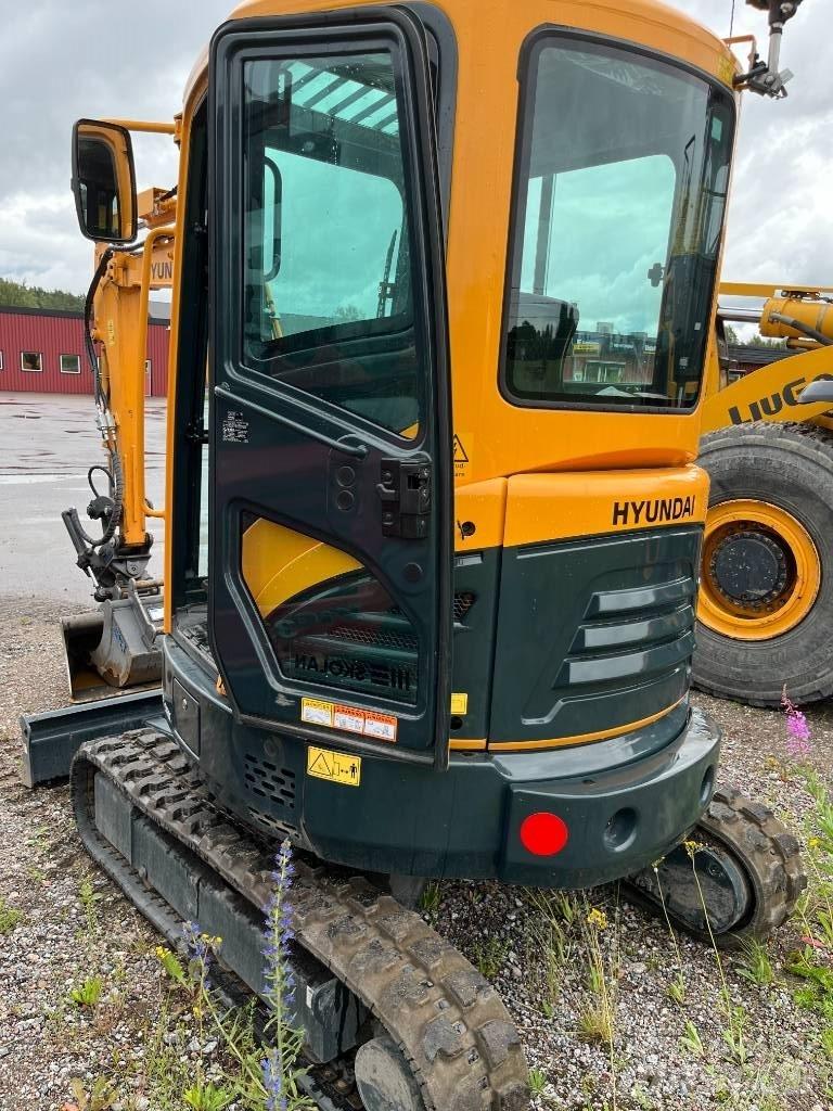 Hyundai R25Z-9 AK Міні-екскаватори < 7т