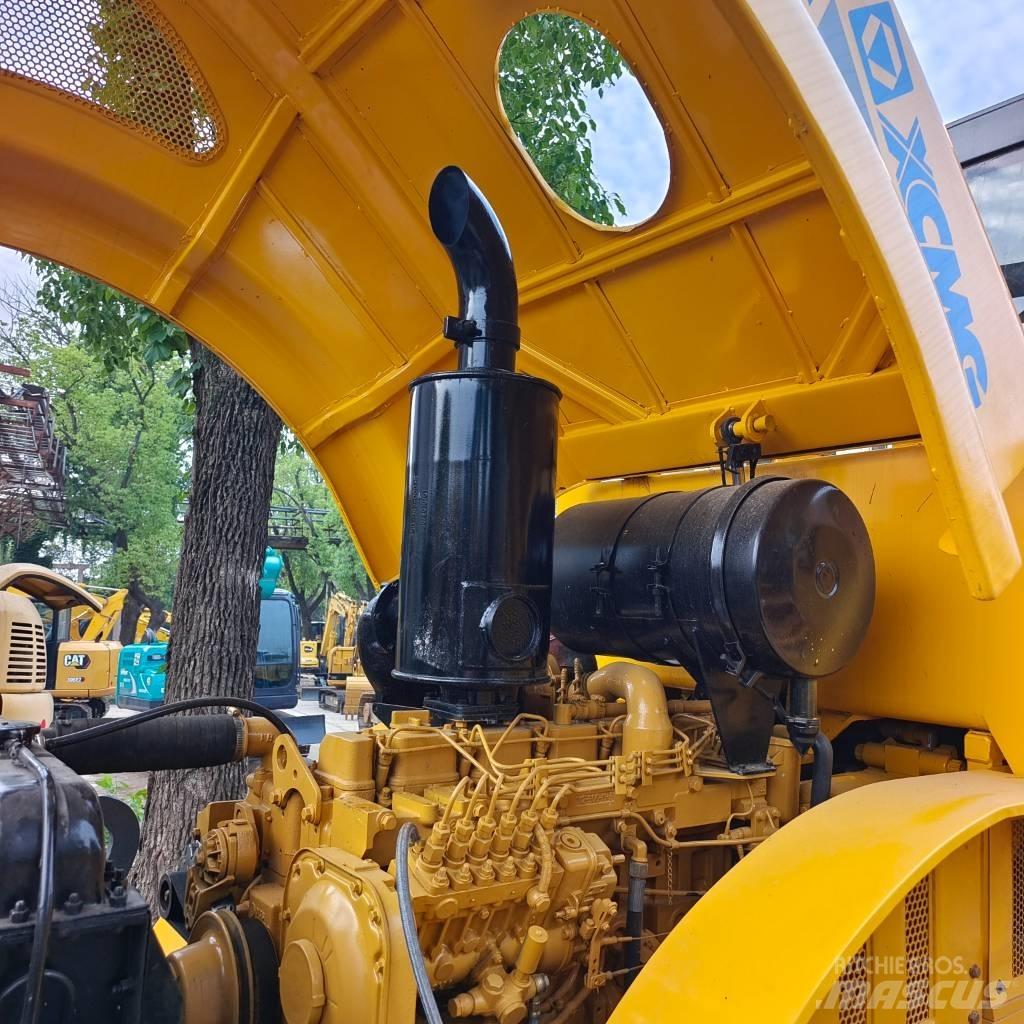 XCMG XS223J Грунтові котки