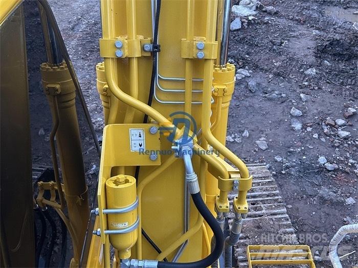 Komatsu PC 120-8 Гусеничні екскаватори