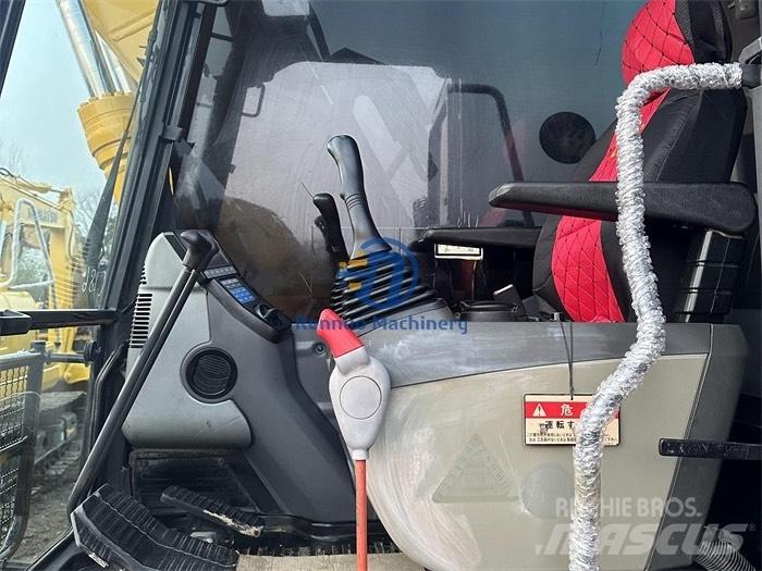 Komatsu PC 120-8 Гусеничні екскаватори