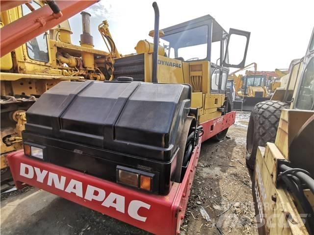 Dynapac CC421 Грунтові котки