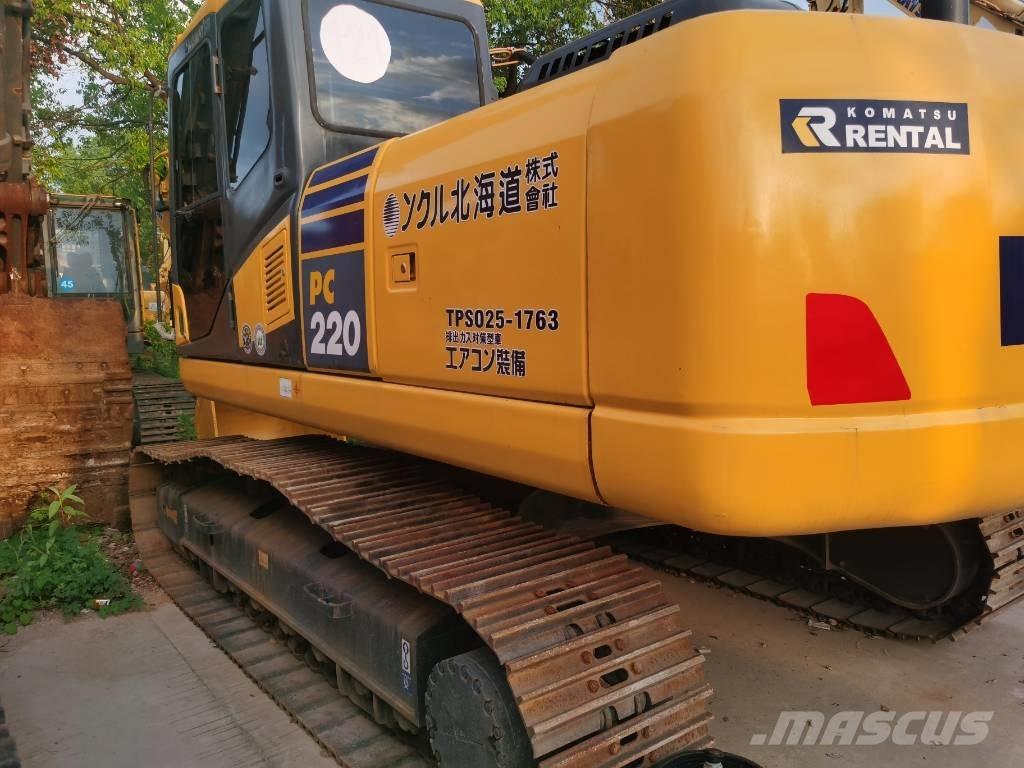 Komatsu PC 220-7 Гусеничні екскаватори