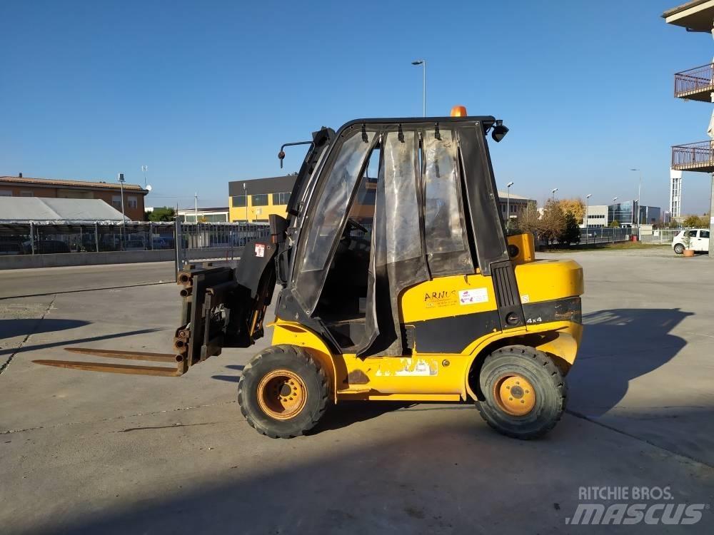 JCB TLT 30 Дизельні навантажувачі