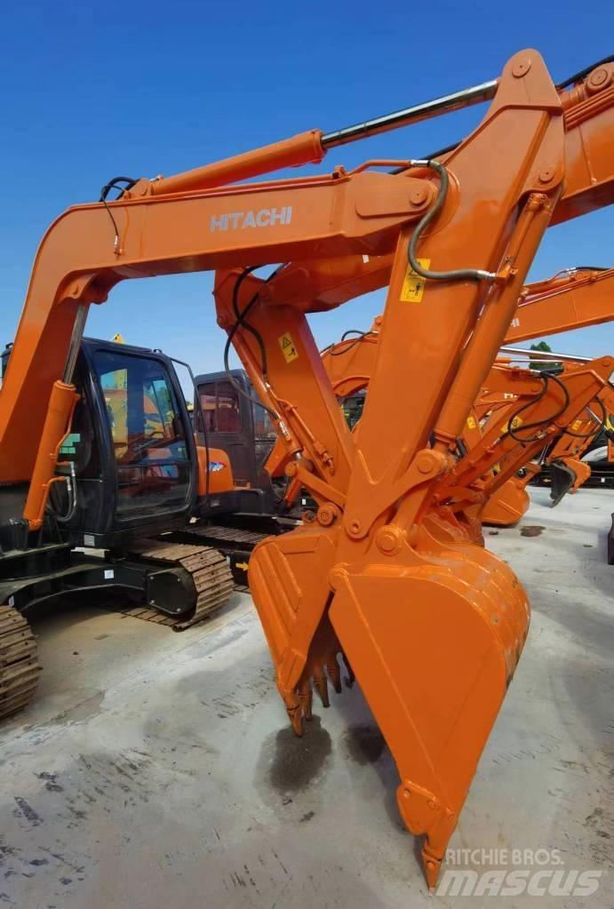 Hitachi ZX 70 Гусеничні екскаватори