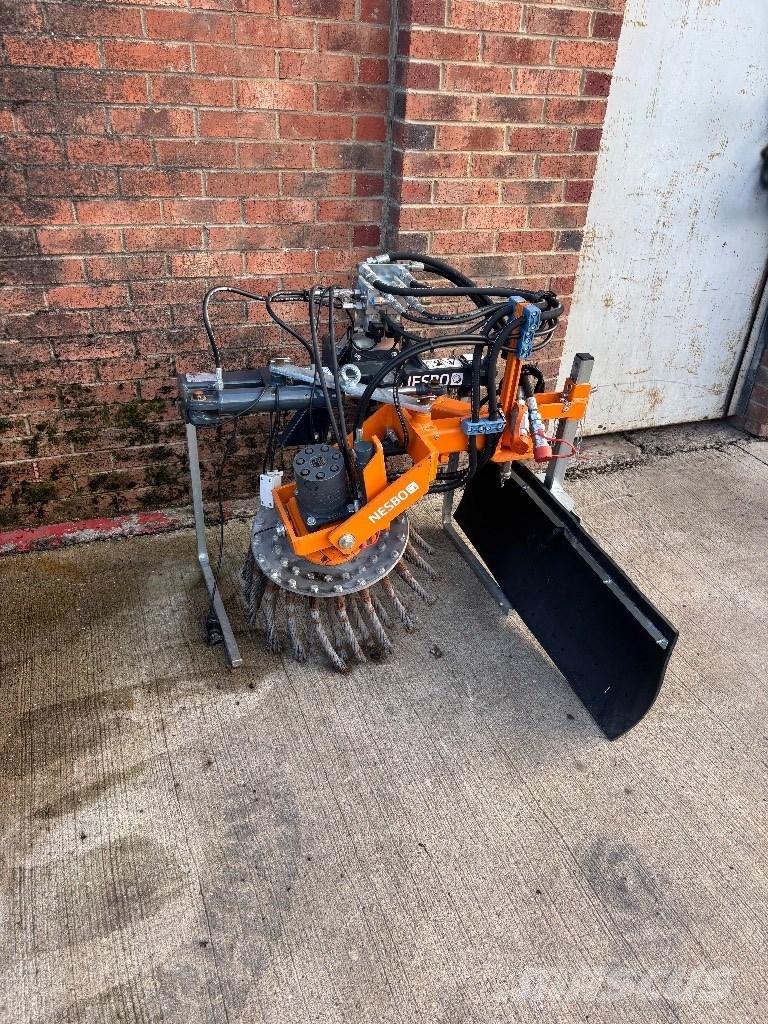 Hako 1600 1600 Різцетримачі для комунальних служб