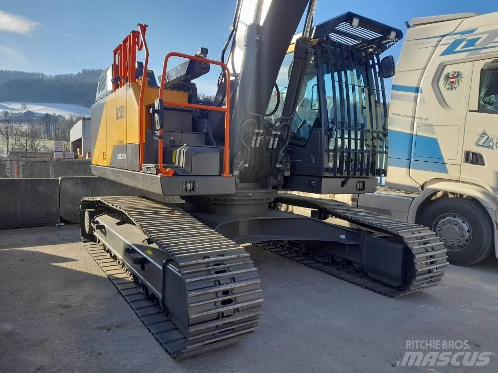 Volvo EC 250 EL Гусеничні екскаватори