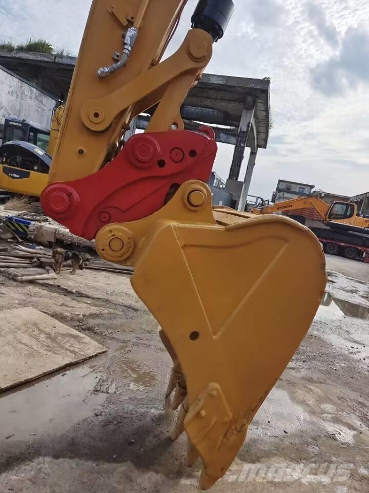 CAT 315 D Гусеничні екскаватори