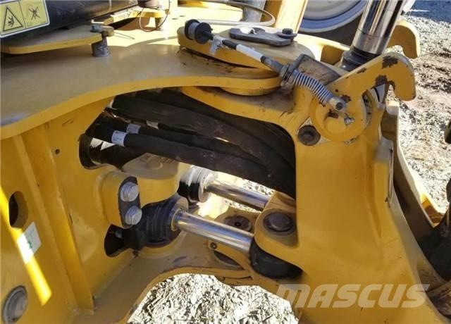 CAT 416 F Екскаватори-навантажувачі