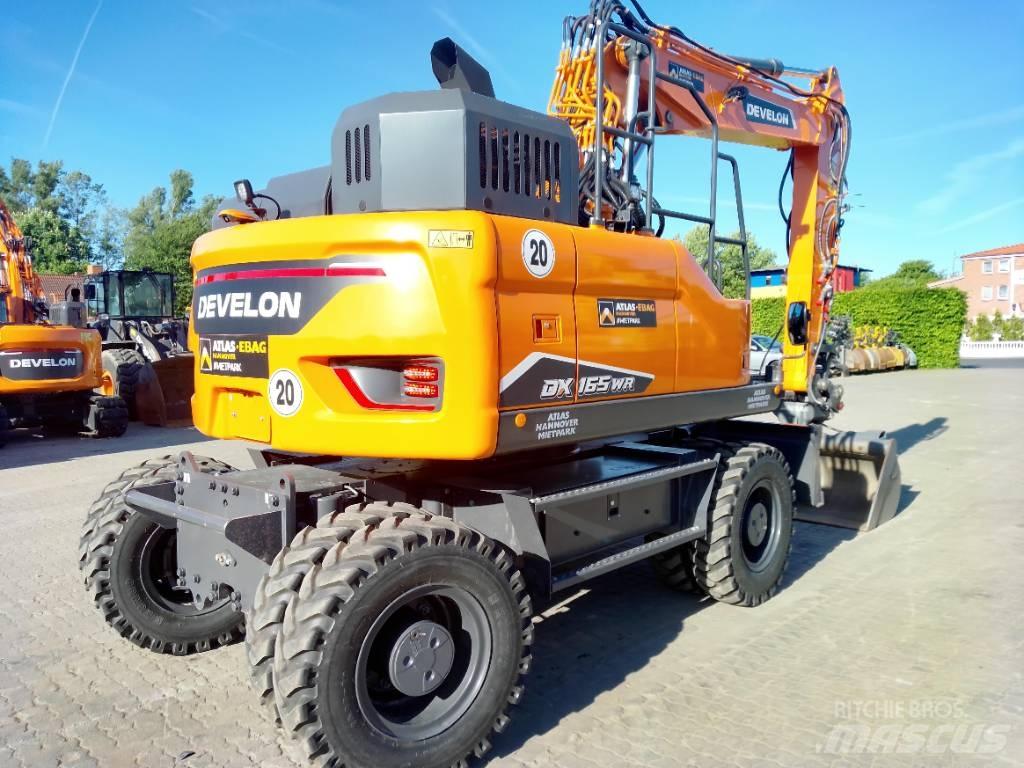 Develon DX 165 WR-7 Колісні екскаватори