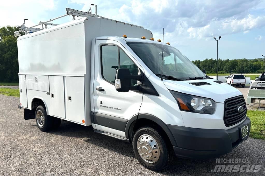 Ford Transit 350 Пікапи / Бічне розвантаження