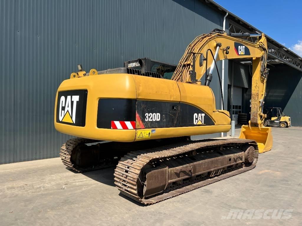 CAT 320D L Гусеничні екскаватори