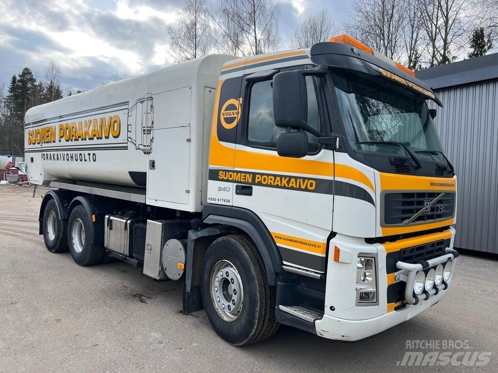 Volvo FM9 Комбі/Вакуумні вантажівки