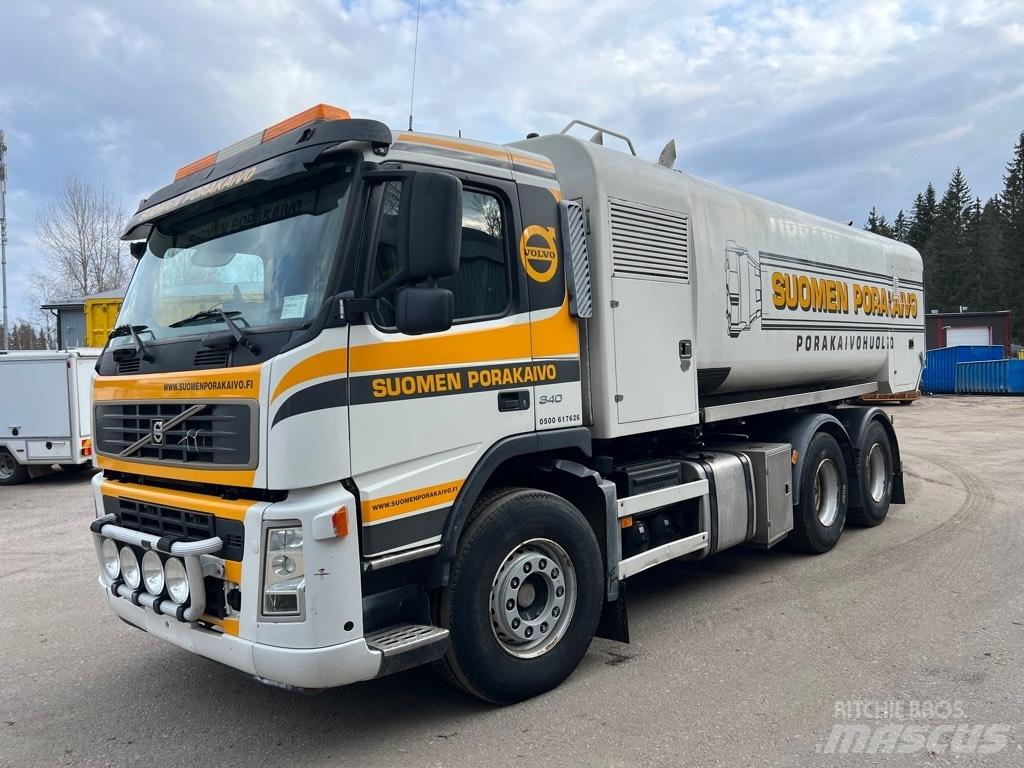 Volvo FM9 Комбі/Вакуумні вантажівки