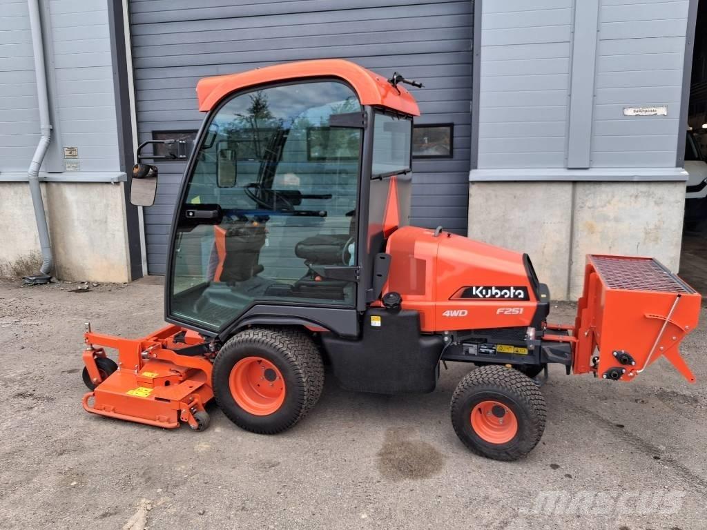 Kubota F 251 Самохідні газонокосарки